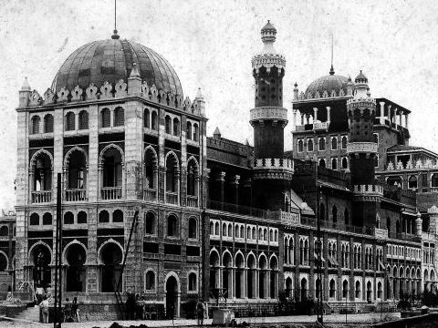 7. Fotografia dell’albergo Excelsior, Lido di Venezia, 189-?