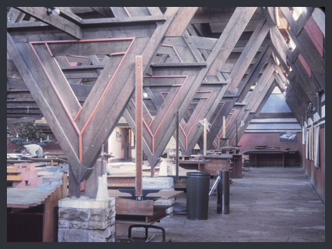 F.L. Wright, Sala da disegno denominata Hillside a Taliesin East, 1911–50, Spring Green, Wisconsin