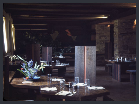F.L. Wright, Vedute d'interno a Taliesin East, 1911–50, Spring Green, Wisconsin