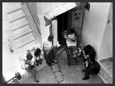 Puglia - Martina Franca [Calzolaio nel centro antico]