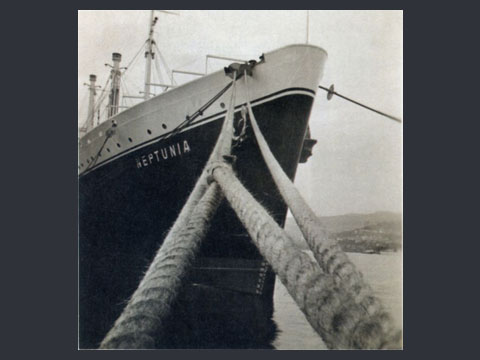Prime esperienze - Nave Neptunia all'ormeggio, 1933