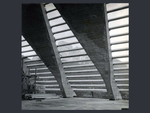 Villaggio Agip a Corte di Cadore - Padiglione centrale colonia in costruzione, 1958