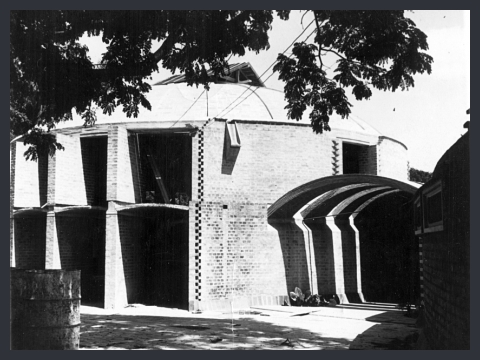 22. La biblioteca