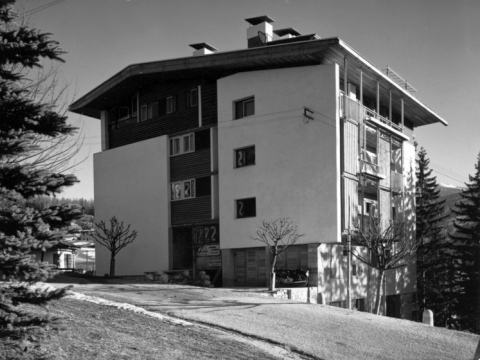 20. Condominio in via Menardi, 1951-53