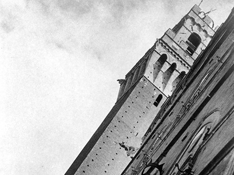 5. Torre del Mangia a Siena, 1940