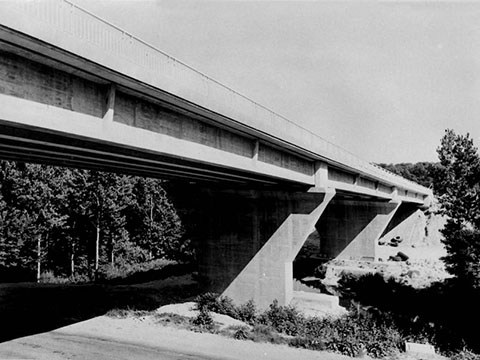 16. Viadotto sull'Almont a Melun, 1963