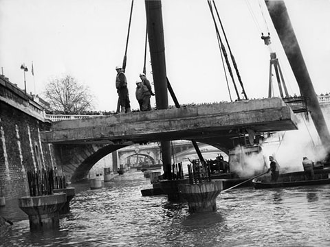 17. Voie Express Rive droite sulla Senna a Parigi, 1966