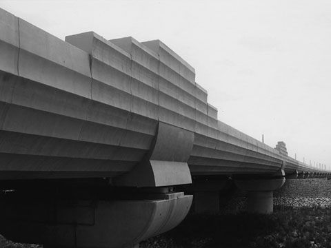 23. Linea ferroviaria Alta Velocità, viadotto Modena, 1999