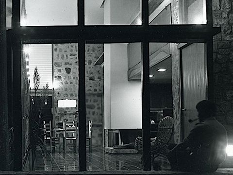 21. Vista del salone, 1965