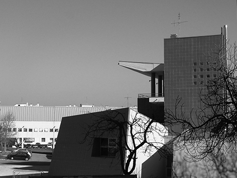 7. Centro civico e scuola di Villa Fastiggi, 1998-2003