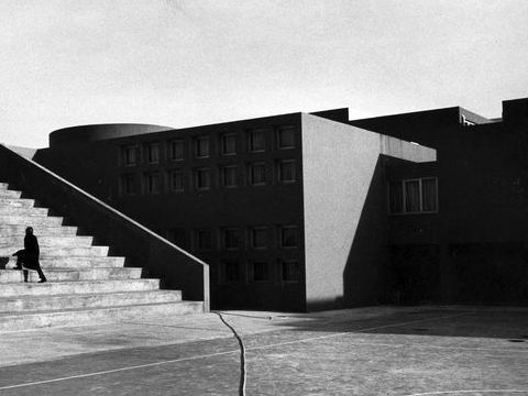 21. Piazza interna liceo, s.d.