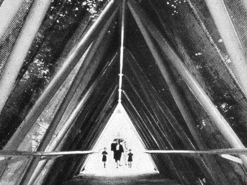 14. Allestimento nel Parco Sempione XIII Triennale di Milano, 1964