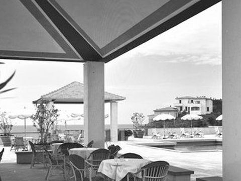 9. Albergo Punta S. Martino, Gardella, M.  Zanuso, 1956-58