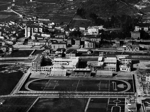 2. Veduta panoramica delle opere assistenziali in costruzione, ca. 1932