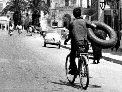 13. Sicilia: veduta, 1951