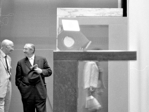 18. C. Scarpa e G. Casali alla XXXIV Biennale, 1968