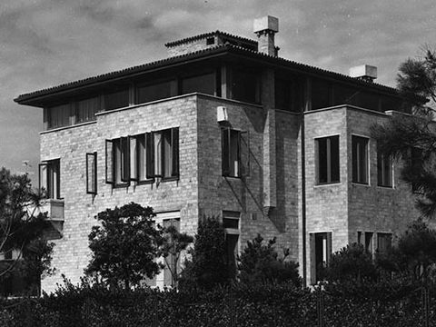 2. Vista ravvicinata, 1962