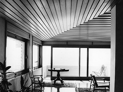 20. Soffitto in doghe di rovere a falde, 1962