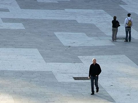 17. Piazza Victor Hugo: dettagli della pavimentazione