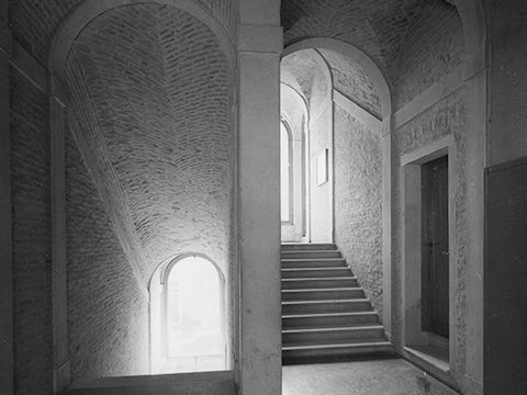6. Scale restaurate