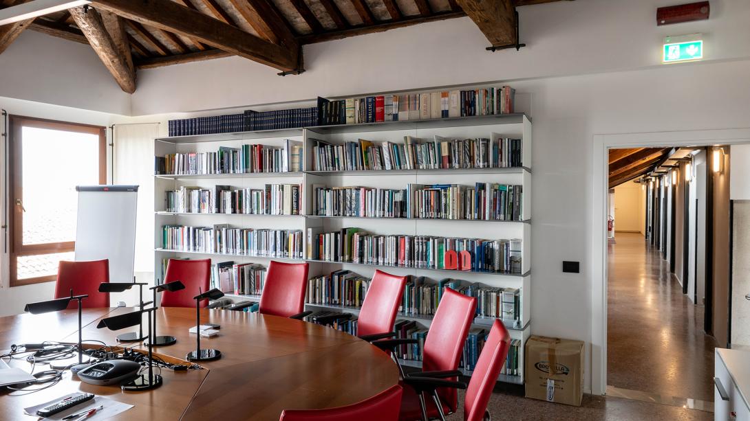 Ca' Tron, interno