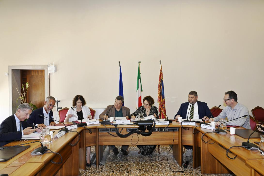Firma accordo servizio di medico di assistenza primaria gratuito per studentesse e studenti fuori sede
