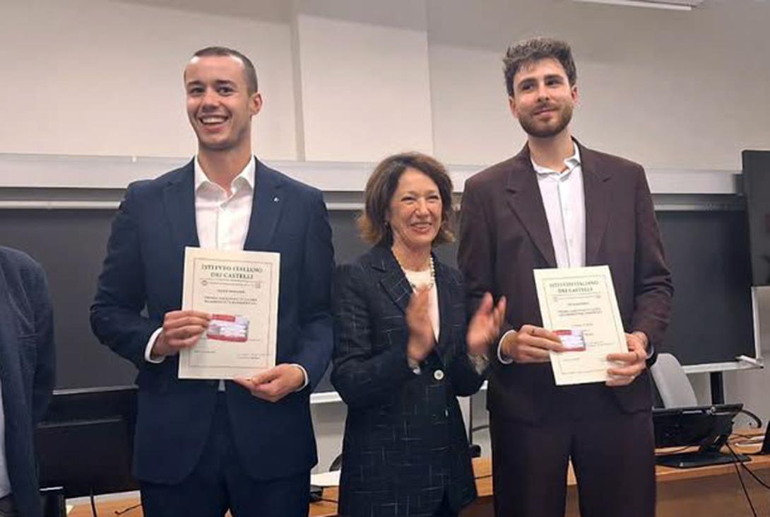 Premiazione di Dalle Molle Giovanni e De Visini Marco al XXVIII Premio di Laurea sulle Architetture fortificate