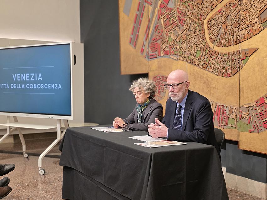 Firma protocollo Prefettura e Iuav