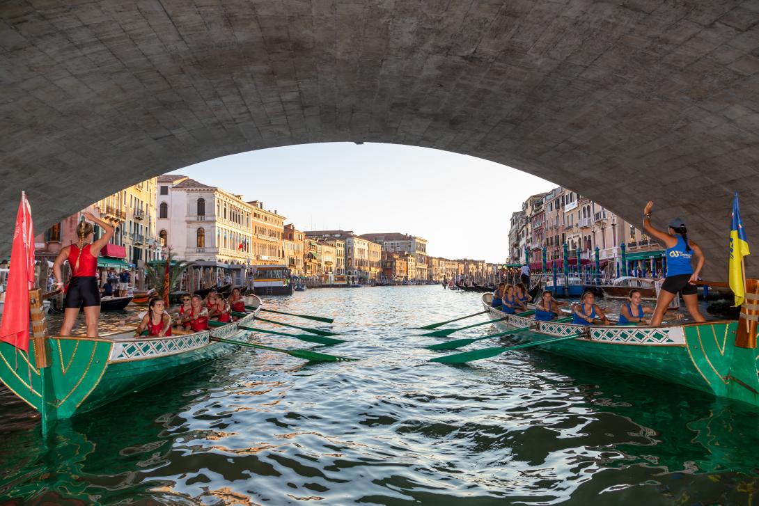 Torna la Sfida remiera internazionale delle università in Canal Grande
