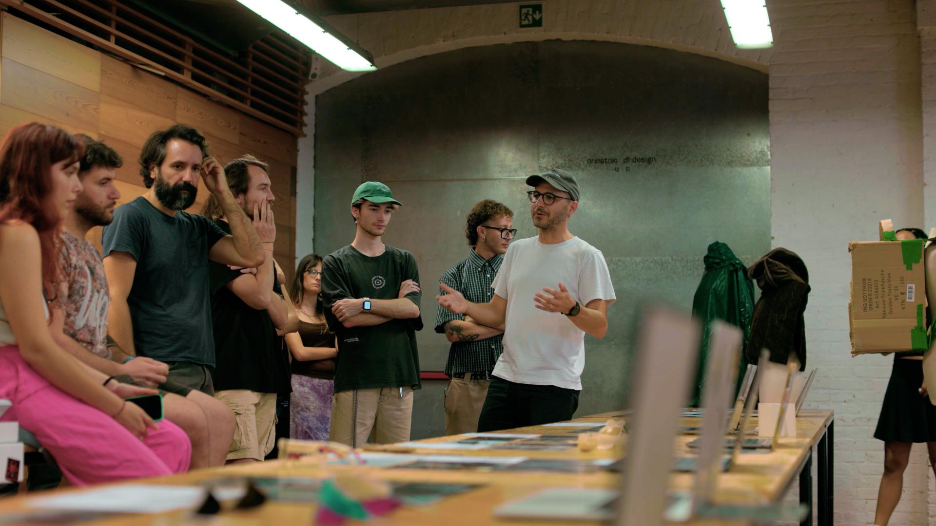 Workshop "Allenarsi altrove. Visioni connesse" WAVE DESIGN 2025