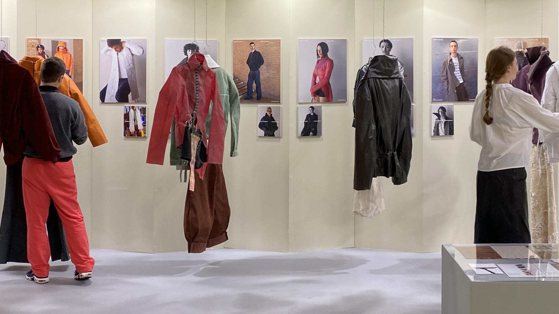 Iuav alla Mostra internazionale di pelli, accessori, componenti, tessuti, sintetici e modelli.
