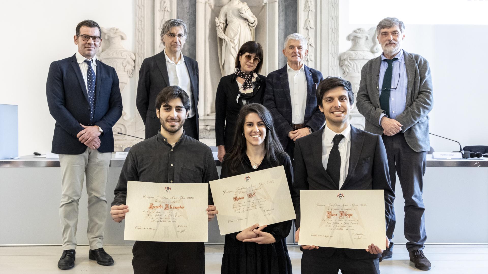 Due premi di laurea