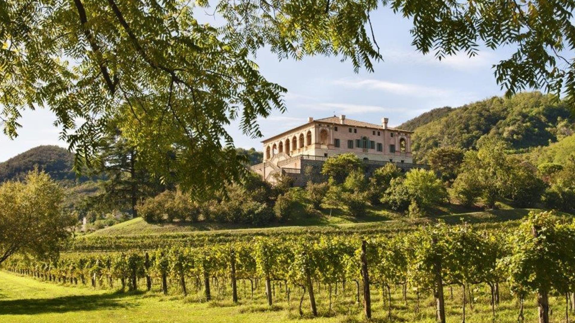 Tutelare, restaurare e gestire i paesaggi agrari. L'esperienza del FAI