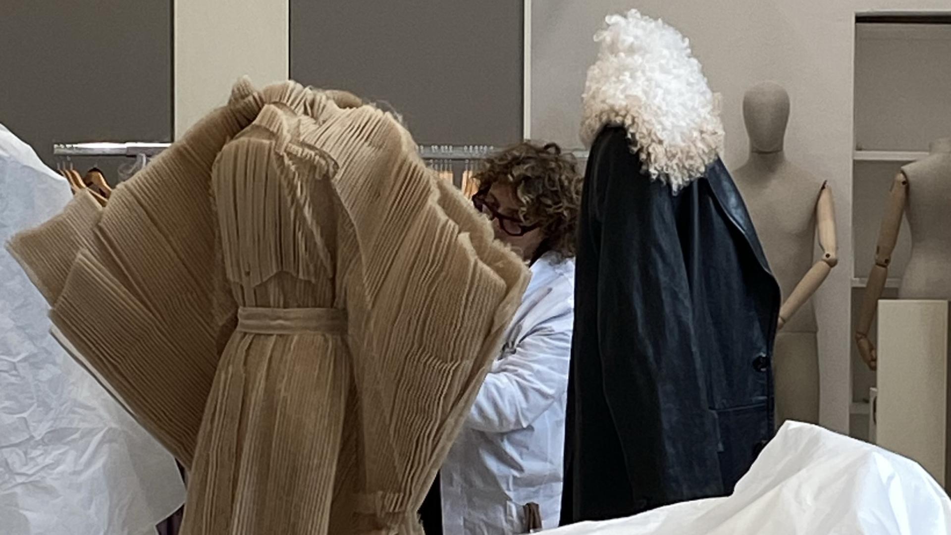 Conservazione, restauro, vestizione